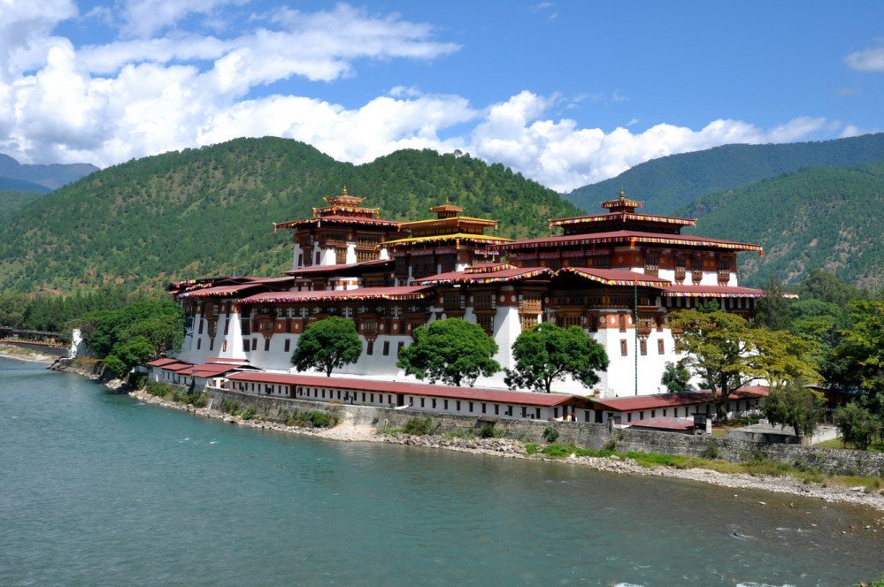 BHUTAN – “CÕI HẠNH PHÚC” CỦA MIỀN HẠ GIỚI