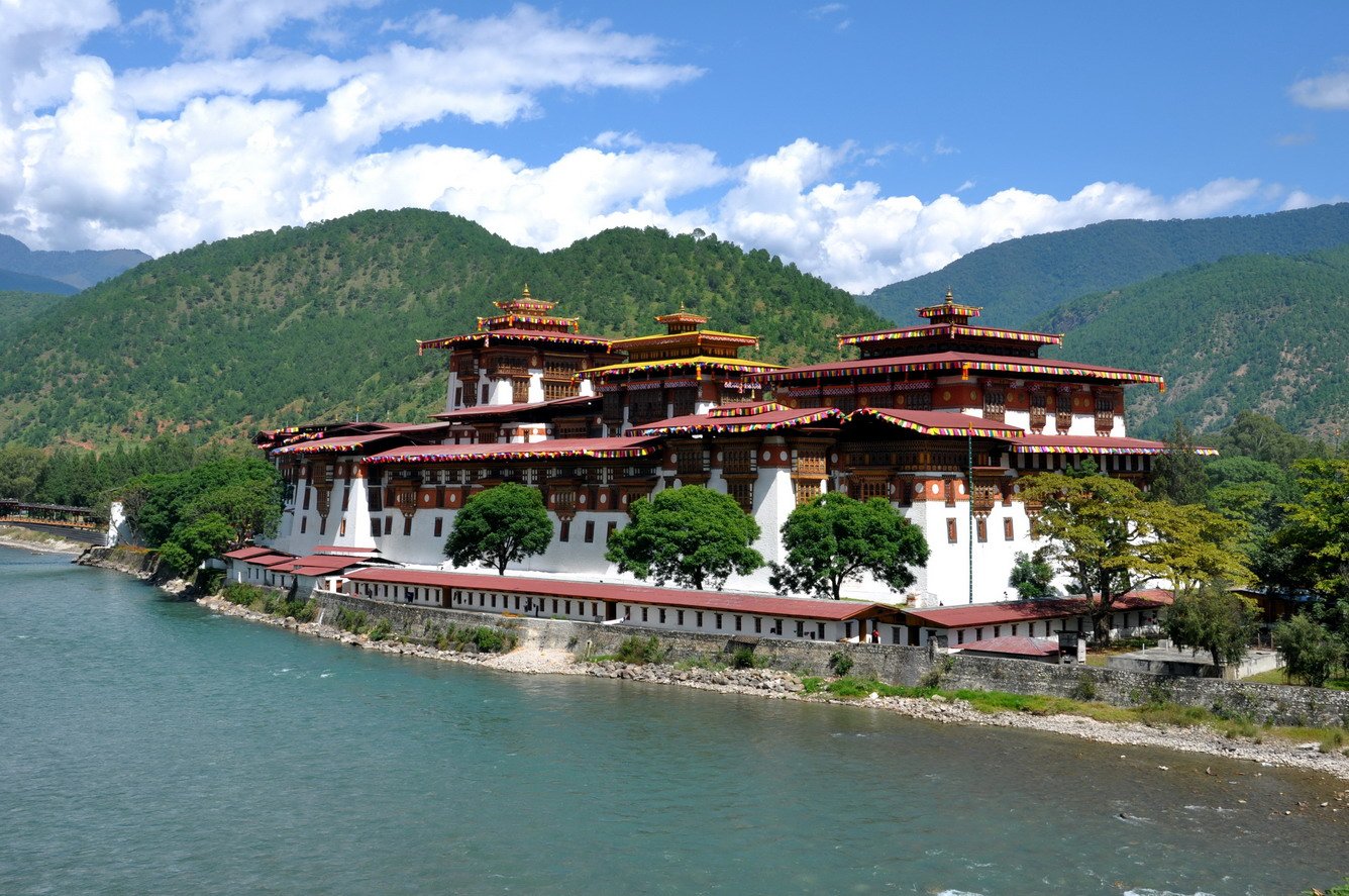 BHUTAN – “CÕI HẠNH PHÚC” CỦA MIỀN HẠ GIỚI
